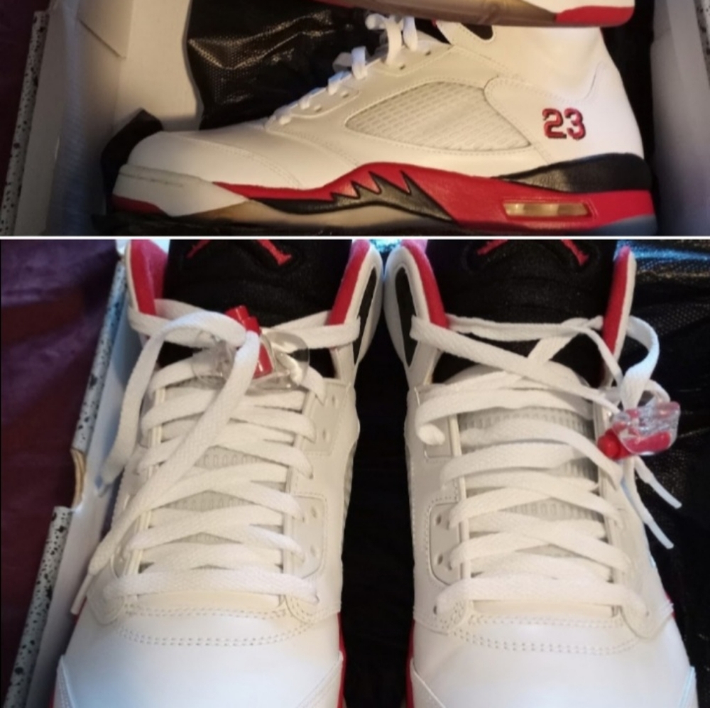 Retro 5 Black tongue